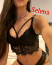 照片年轻 ( 年）性感VIP护送模特 Selena 从 