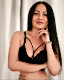 照片年轻 (24 年）性感VIP护送模特 vanda 从 伊斯坦布尔