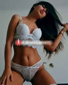 Fotoğraf genç (25 yıl) seksi VIP eskort modeli Dallina itibaren Kumral