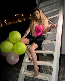 Fotoğraf genç (22 yıl) seksi VIP eskort modeli Marina itibaren Tiflis