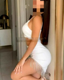 Fotoğraf genç (33 yıl) seksi VIP eskort modeli Evelina itibaren Batum
