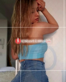 Photo young (25 years) sexy VIP escort model Ashley from Намюр