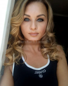 Photo young (37 years) sexy VIP escort model Anna from Batumi