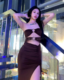 Foto jung (23 jahre) sexy VIP Escort Model Lisa from Doha