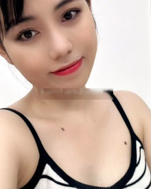 Foto jung (24 jahre) sexy VIP Escort Model Liky from Doha