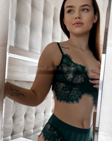 Photo young (18 years) sexy VIP escort model Lera from Доха