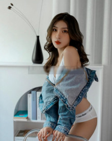 Photo young (21 years) sexy VIP escort model Jolice from Doha