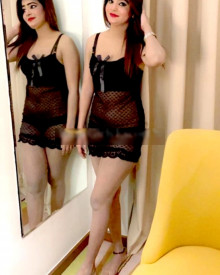 Photo young (25 years) sexy VIP escort model Zoya from Доха