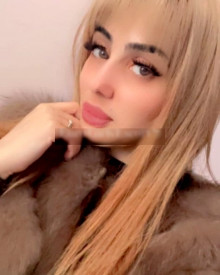 Photo young (27 years) sexy VIP escort model Irina from Доха