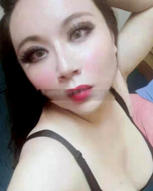 照片年轻 (24 年）性感VIP护送模特 Alice 从 多哈