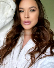 Photo young (24 years) sexy VIP escort model Olga from Ереван