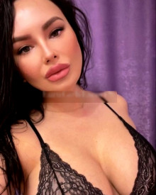 照片年轻 (26 年）性感VIP护送模特 Lisa 从 埃里温
