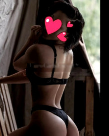 照片年轻 (27 年）性感VIP护送模特 Nika 从 埃里温