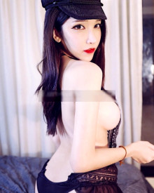 照片年轻 (26 年）性感VIP护送模特 Leeah 从 悉尼