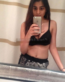Photo young (26 years) sexy VIP escort model Jaati from Melbourne