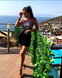 Photo young (20 years) sexy VIP escort model Elissa from Bodrum