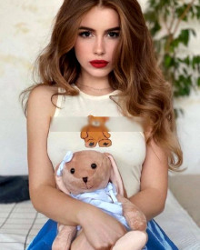 Fotoğraf genç (22 yıl) seksi VIP eskort modeli Nastiy itibaren Varşova
