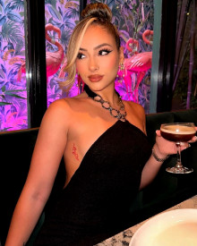 Fotoğraf genç (28 yıl) seksi VIP eskort modeli Cleorubix itibaren Viyana