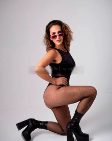 照片年轻 (35 年）性感VIP护送模特 Jasmin 从 贝尔格莱德