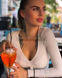 Fotoğraf genç (20 yıl) seksi VIP eskort modeli Victoria itibaren Belgrad
