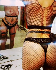 Fotoğraf genç (26 yıl) seksi VIP eskort modeli June itibaren Rio de Janeiro