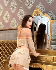 Photo young (18 years) sexy VIP escort model Ezy from Анталия
