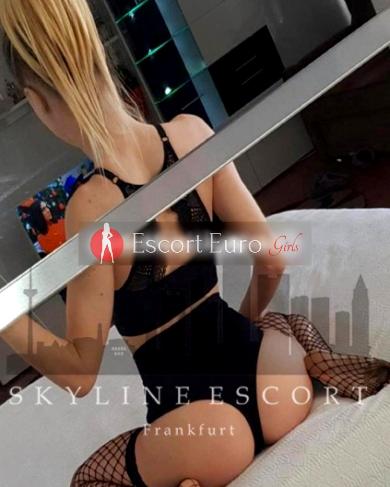 Photo young ( years) sexy VIP escort model Lesya from 