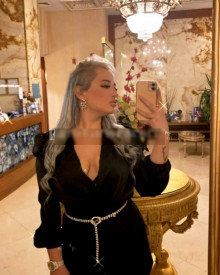 Fotoğraf genç (22 yıl) seksi VIP eskort modeli Sonya itibaren İstanbul