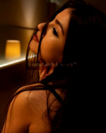 Photo young (23 years) sexy VIP escort model Sophia from Стамбул