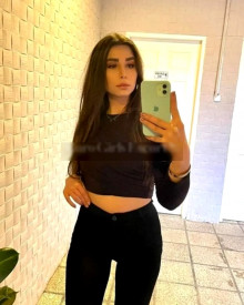 Fotoğraf genç (25 yıl) seksi VIP eskort modeli Clara itibaren İstanbul