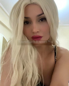 Photo young (18 years) sexy VIP escort model Ruya from Istanbul