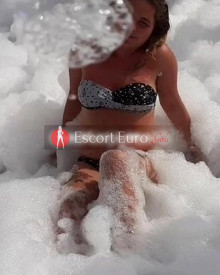 Photo young (20 years) sexy VIP escort model Jessica Becker from Дуйсбург