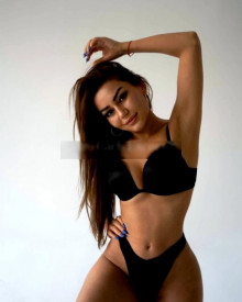 照片年轻 (21 年）性感VIP护送模特 Vanna 从 伊斯坦布尔