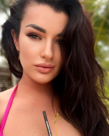 Foto jung (26 jahre) sexy VIP Escort Model Alana from Dubai