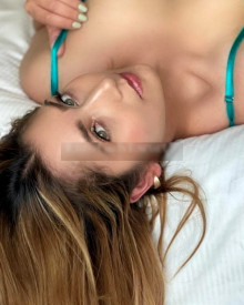 照片年轻 (24 年）性感VIP护送模特 Sarah 从 伊兹密尔