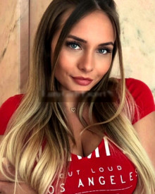 Photo young (24 years) sexy VIP escort model Tania from Стамбул
