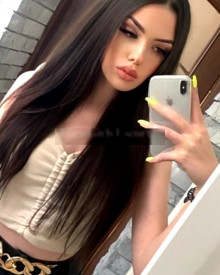 Photo young (26 years) sexy VIP escort model Sara from Анталия