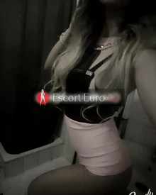 Photo young (24 years) sexy VIP escort model Antonia from Zwingenberg