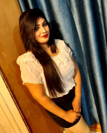 照片年轻 (21 年）性感VIP护送模特 Nisha 从 孟买