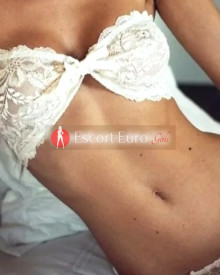 Photo young (30 years) sexy VIP escort model Linda from Леуварден