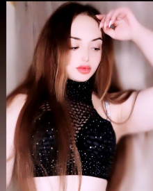 照片年轻 (19 年）性感VIP护送模特 Natali 从 埃里温