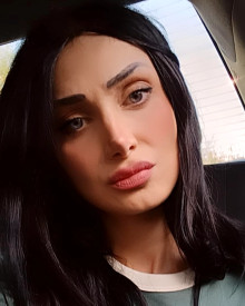 照片年轻 (26 年）性感VIP护送模特 Davina 从 埃里温