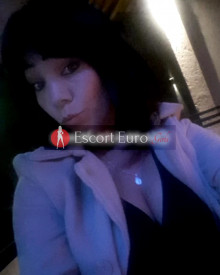 照片年轻 (35 年）性感VIP护送模特 Eduarda 从 贝洛奥里藏特