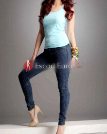 Foto jung (22 jahre) sexy VIP Escort Model Archana Walia from Mumbai
