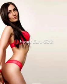 Photo young (25 years) sexy VIP escort model Andrea from Birmingham