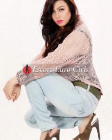 照片年轻 (26 年）性感VIP护送模特 Sonia 从 迪拜