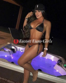 Fotoğraf genç (24 yıl) seksi VIP eskort modeli Mariana itibaren Amsterdam