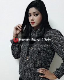 Foto jung (25 jahre) sexy VIP Escort Model Kiya from Dubai