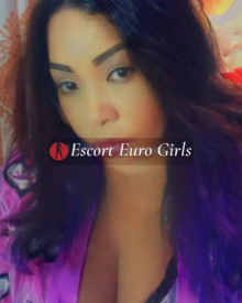 Foto jung (32 jahre) sexy VIP Escort Model Lisa from Riad