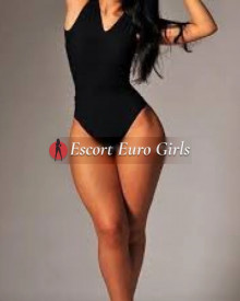 Photo young (31 years) sexy VIP escort model Vika from Batumi